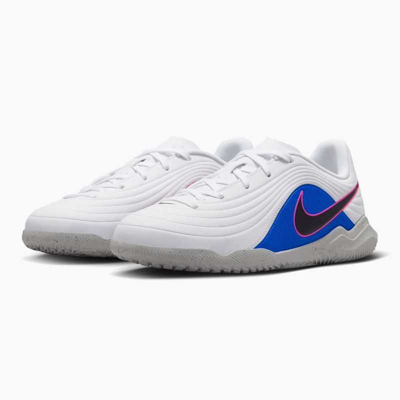 Кросівки футбольні дитячі Nike Tiempo Maestro Club Jr IC white/racer blue/pink blast/black 3