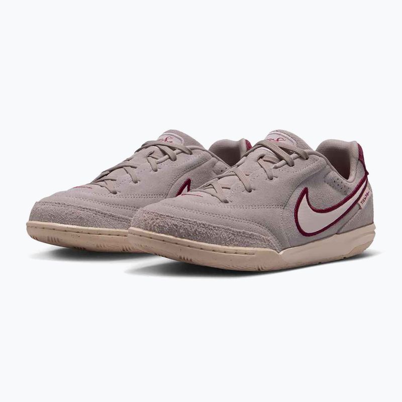 Кросівки футбольні дитячі Nike Tiempo Streetgato Premium Jr moon particle/team red/chalk 3