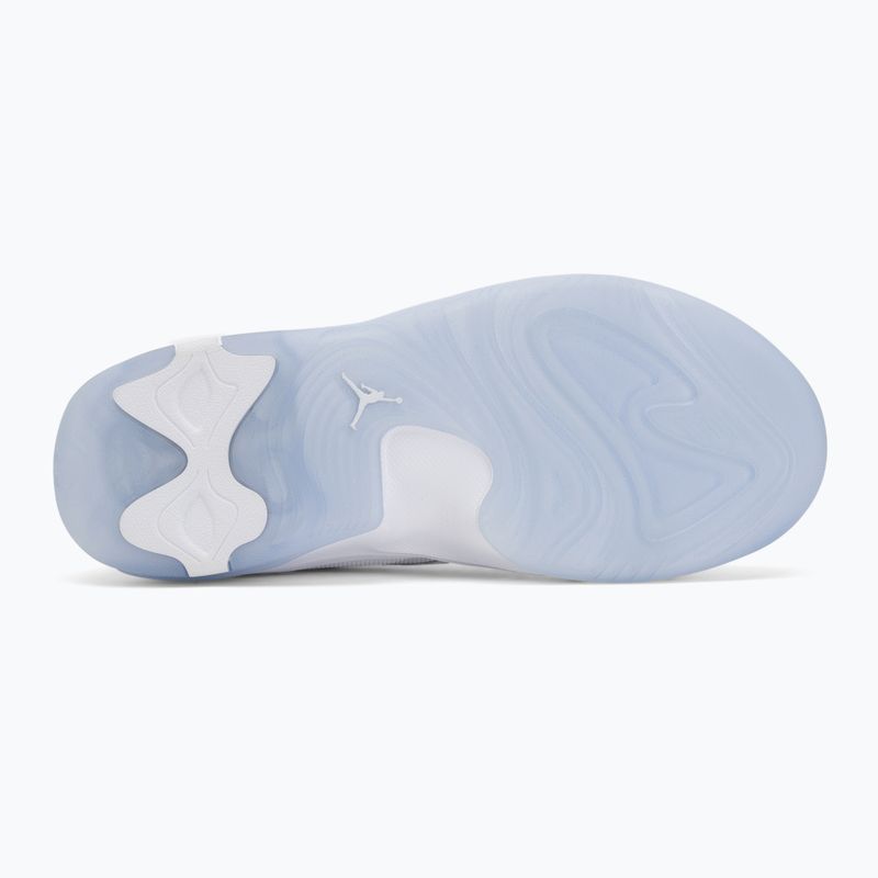 Взуття чоловіче Jordan Max Aura 7 white/vast grey 4