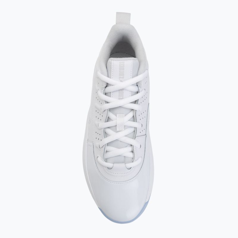 Взуття чоловіче Jordan Max Aura 7 white/vast grey 5