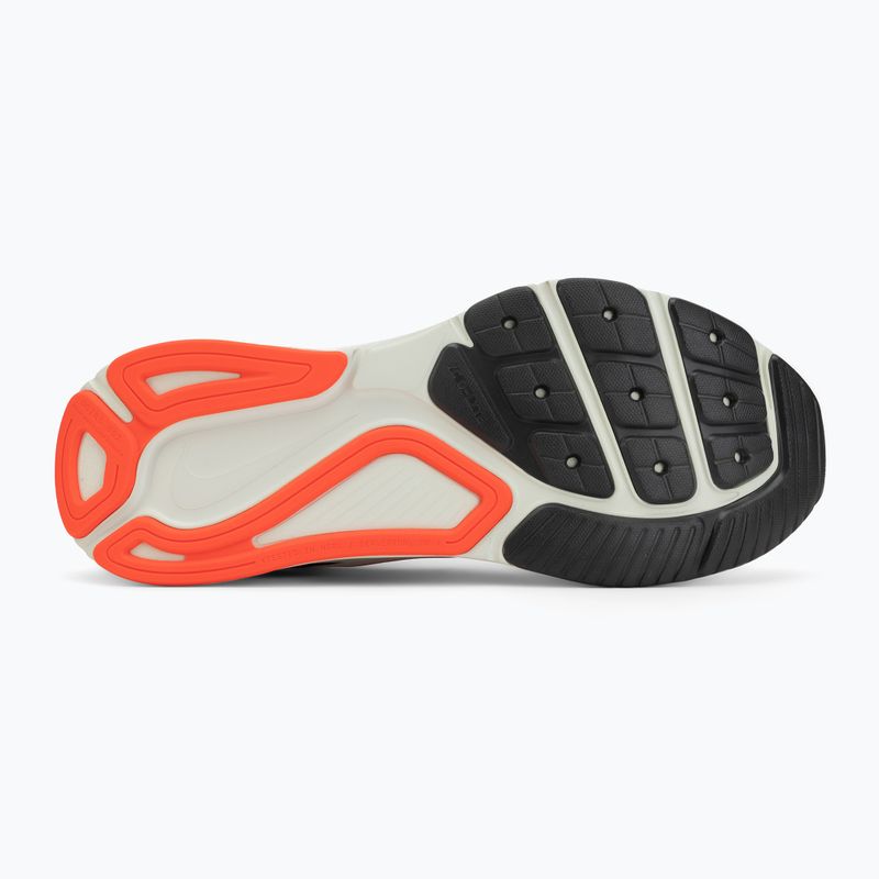 Кросівки для бігу чоловічі Nike Structure 26 white/medium ash/bright crimson 4