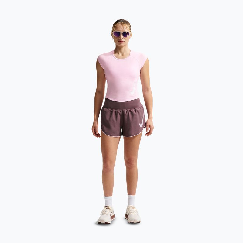 Жіноча бігова футболка Nike Swoosh Run Dri-Fit pink foam/photon dust/white 2