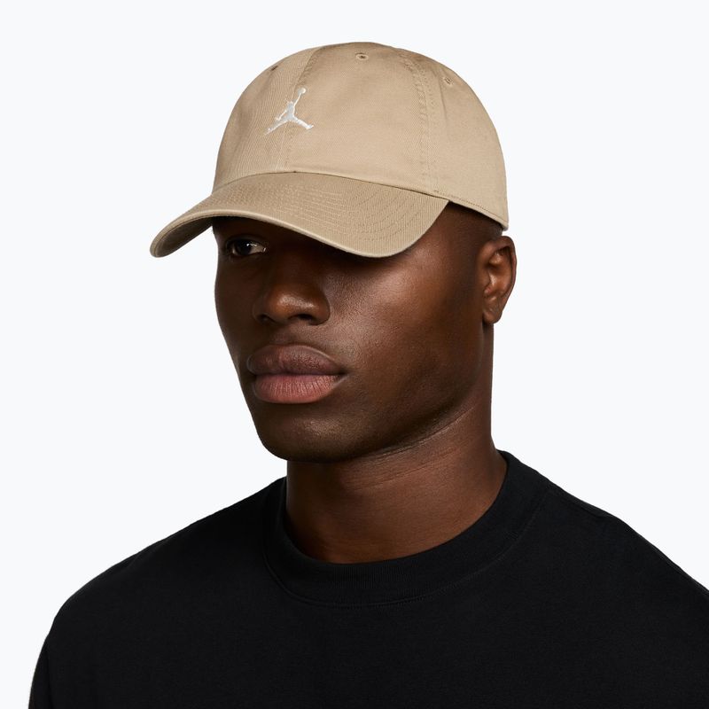 Czapka z daszkiem  Nike Jordan Club Unstructured Curved-Bill khaki/sail 7