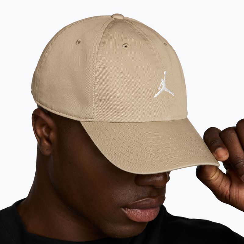 Кепка  Jordan Club Unstructured Curved-Bill khaki/sail 8