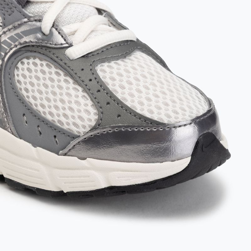 Взуття Nike V5 RNR phantom/pencil point/black 7