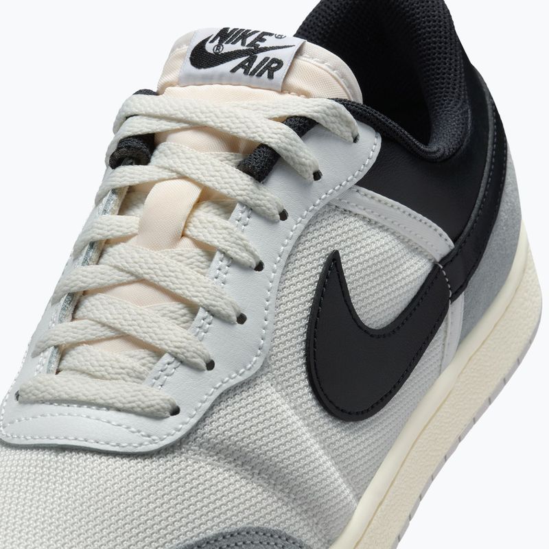 Кросівки чоловічі Nike Air Jordan Skyline Low summit white/light smoke grey/black 8