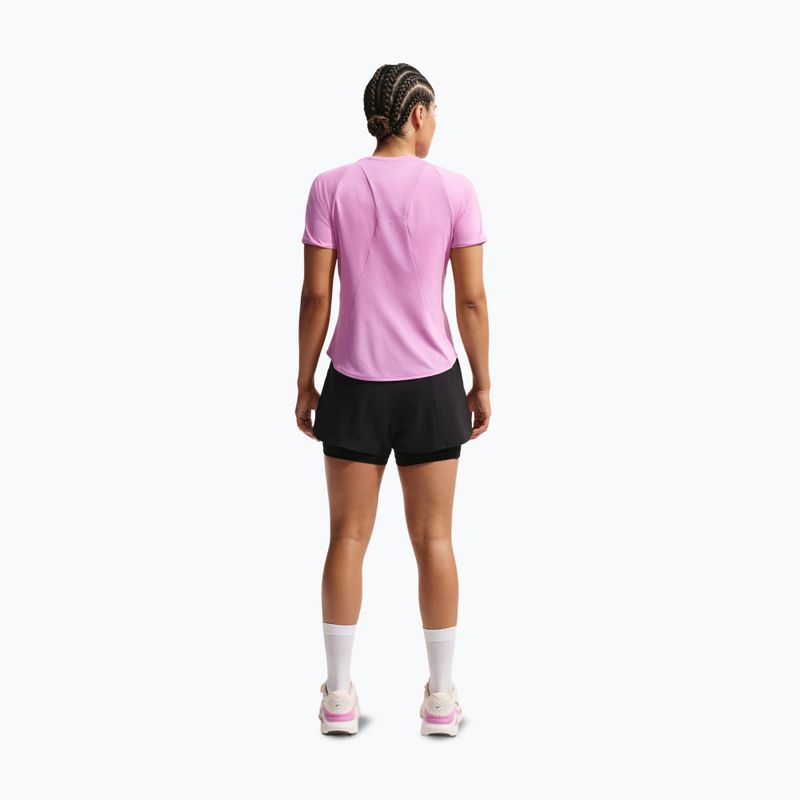 Футболка для бігу жіноча Nike Swift Dri-Fit light magenta 3