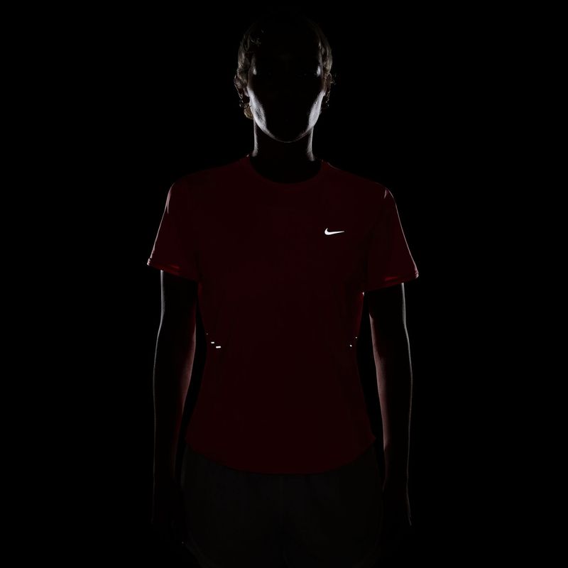 Футболка для бігу жіноча Nike Swift Dri-Fit sea coral 4