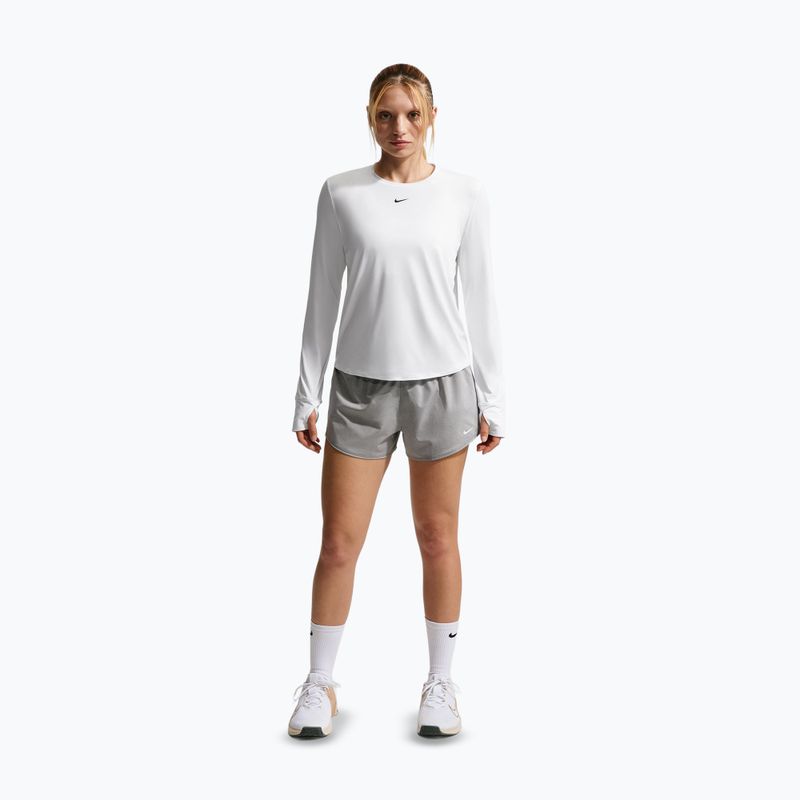 Жіночі шорти Nike One Dri-Fit 3" smoke grey/heather/white 2