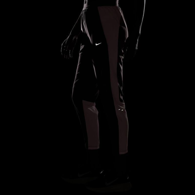 Жіночі штани для бігу Nike Tempo Swoosh Dri-Fit Mid-Rise 7/8 tattoo/pink foam 4