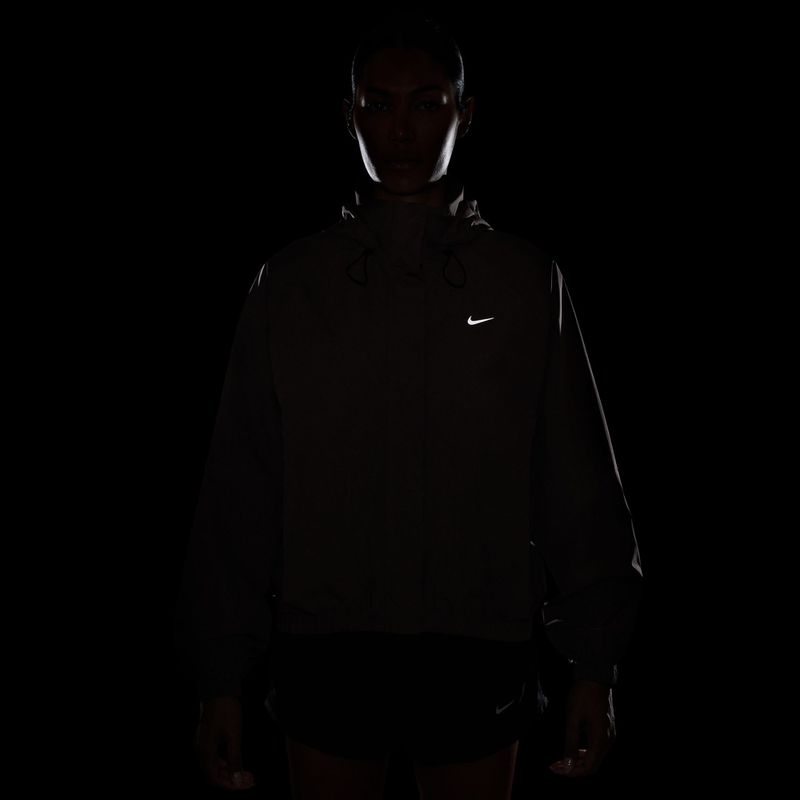 Жіноча куртка для бігу Nike Storm-Fit Swift tattoo/black 4