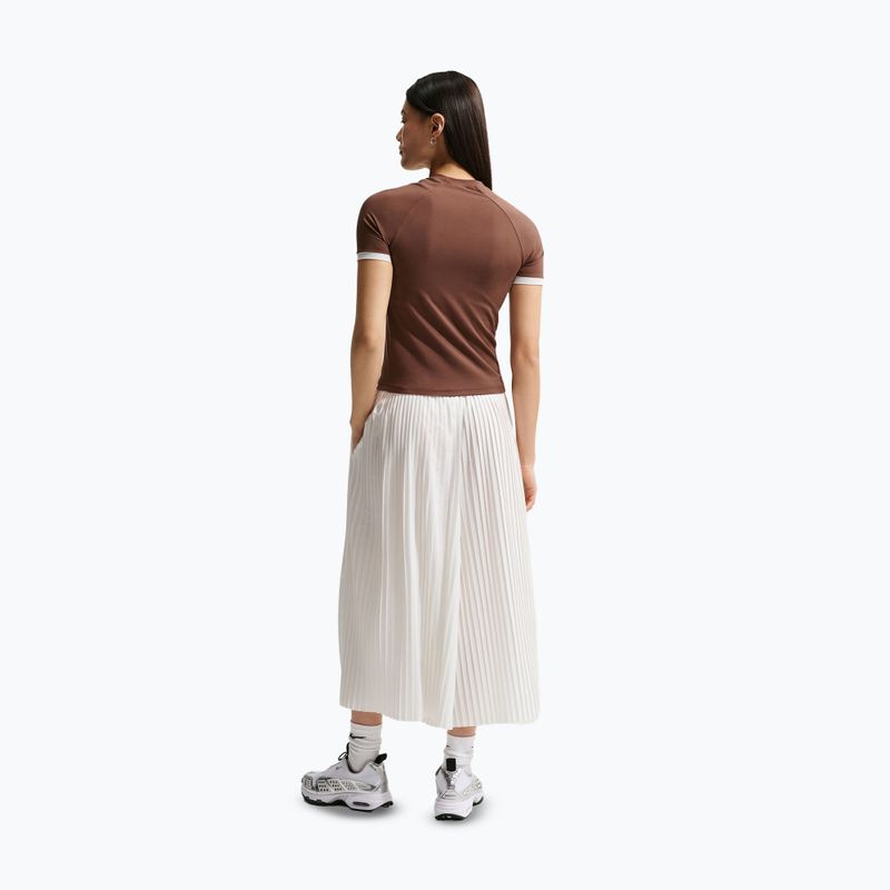 Футболка жіноча Nike Gloss Fitted Top light chocolate 3
