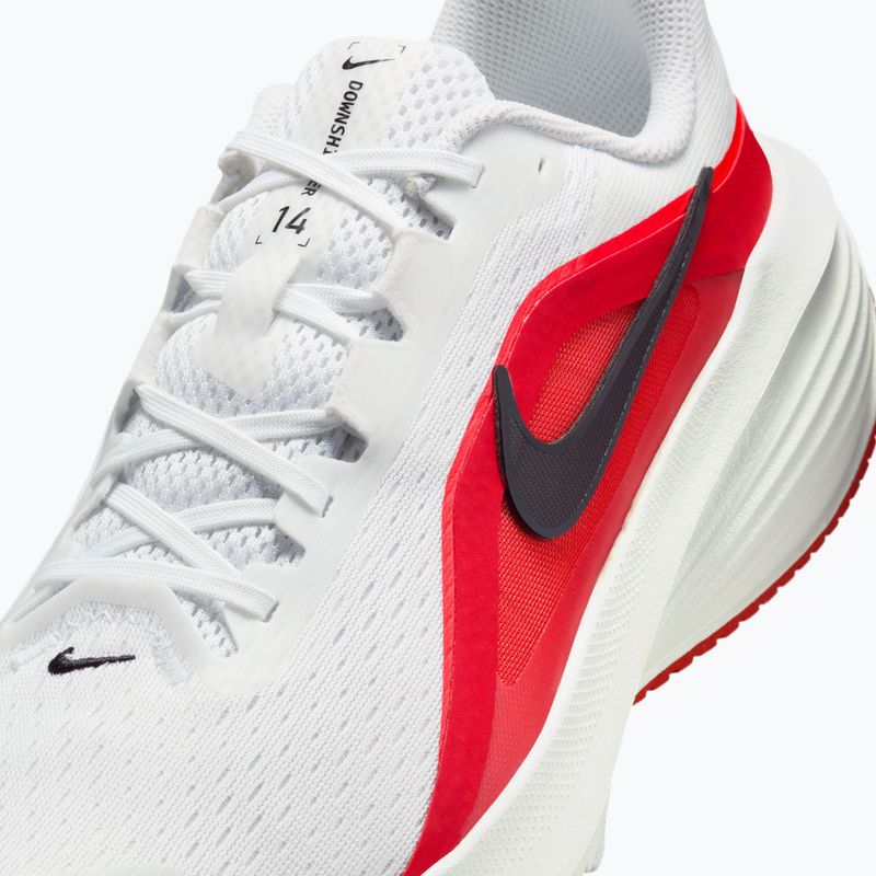 Кросівки для бігу чоловічі Nike Downshifter 14 white/summit white/bright crimson/black 7