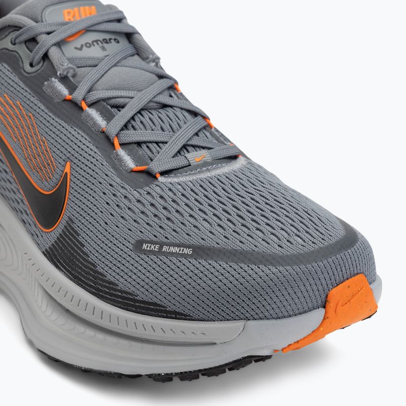 Кросівки для бігу чоловічі Nike Vomero 18 cool grey/safety orange/wolf grey/black 7