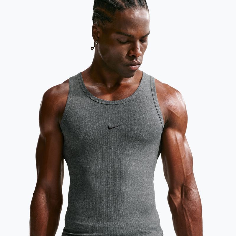 Футболка для тренувань чоловіча Nike N.A.C. TT dark smoke grey/smoke grey/heather/black 4