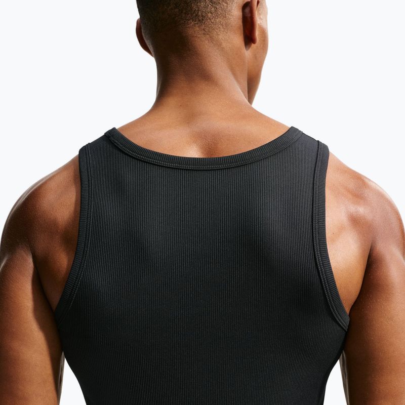 Футболка для тренувань чоловіча Nike N.A.C. TT black/white 5