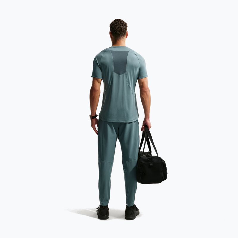 Футболка для тренувань чоловіча Nike Pro Training Dri-Fit mineral slate/faded spruce/green strike 3