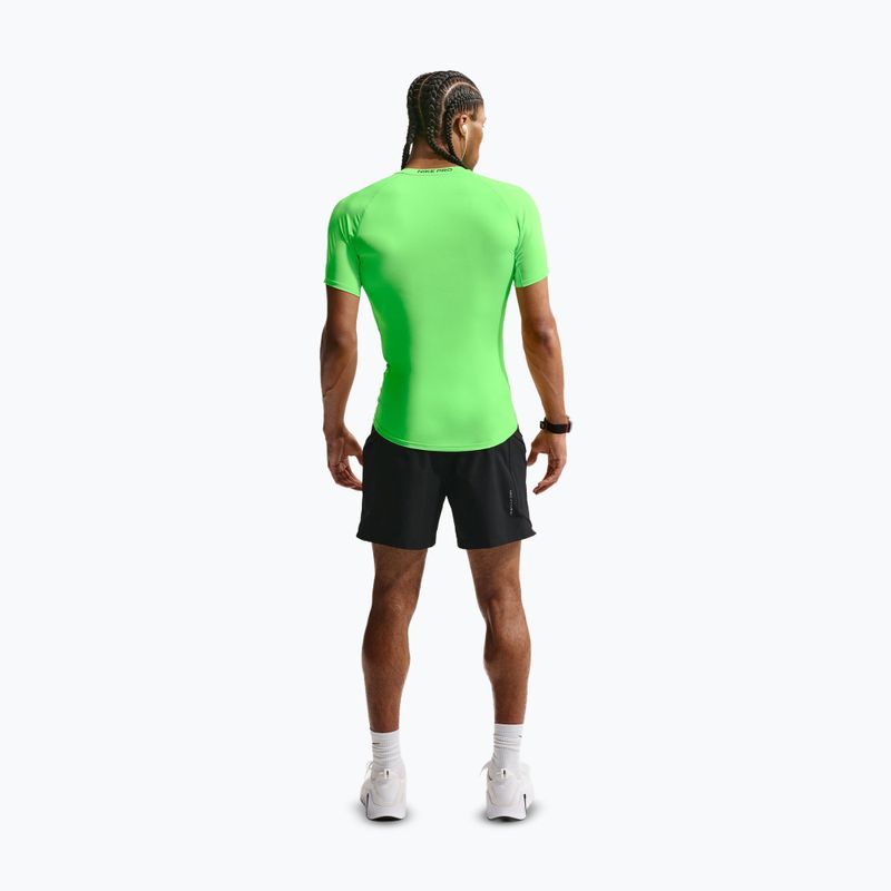 Футболка для тренувань чоловіча Nike Pro Dri-Fit Tight Fitness green strike/black 3