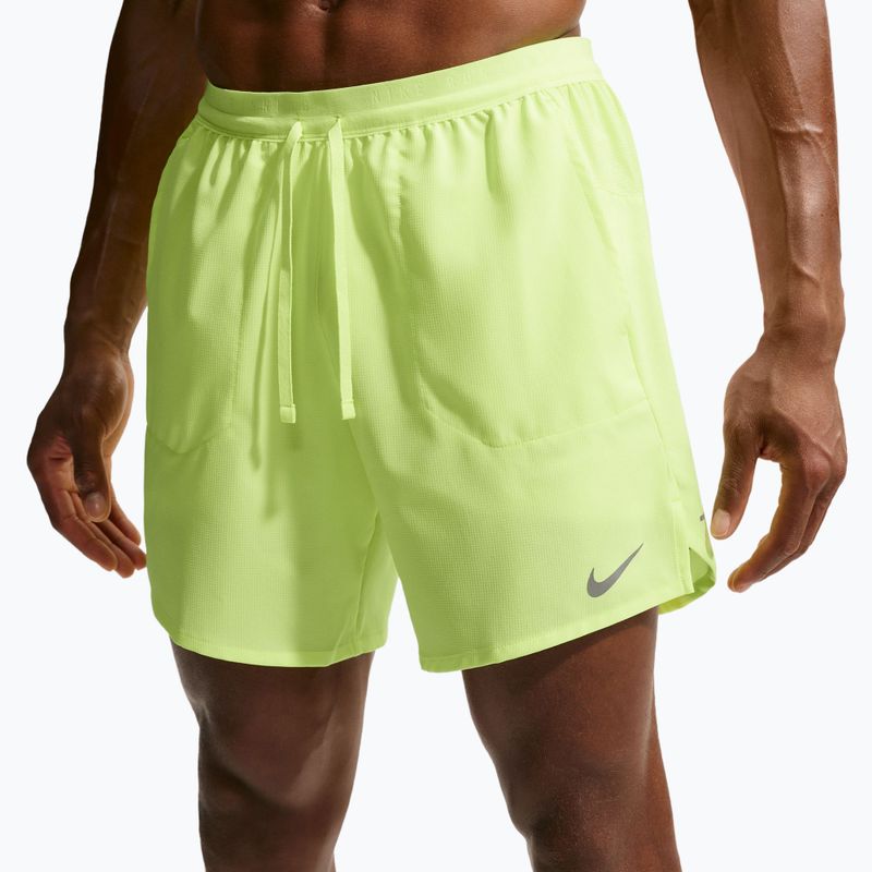 Шорти для бігу чоловічі Nike Stride Dri-Fit 2in1 7" volt ice 5