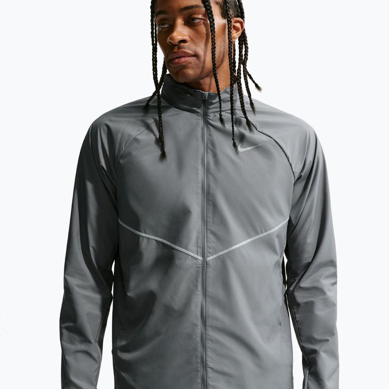 Куртка для бігу чоловіча Nike Miler Repel UV smoke grey/smoke grey 4