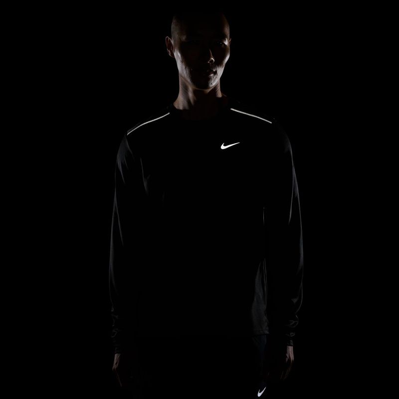 Лонгслів для бігу чоловічий Nike Miler Dri-Fit UV black 8