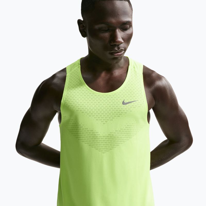 Футболка для бігу чоловіча Nike Stride Dri-Fit ADV volt ice 4
