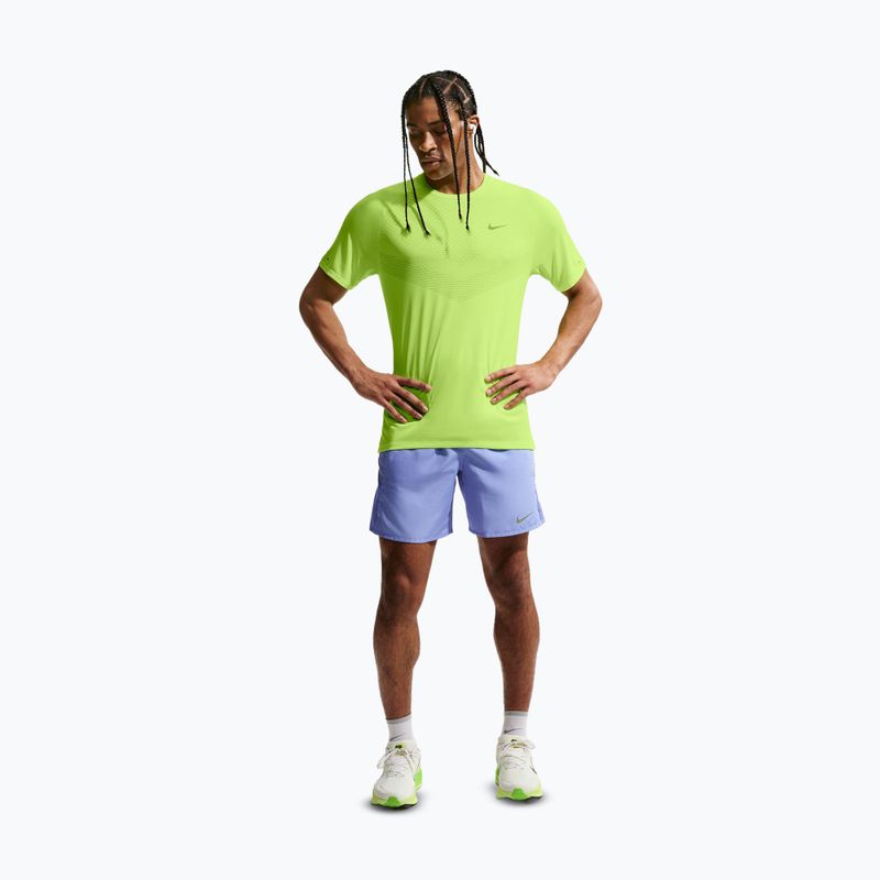 Чоловіча бігова футболка Nike Stride ADV volt ice 2