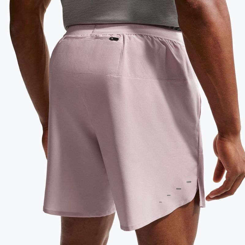 Шорти для бігу чоловічі Nike Stride Dri-Fit Brief-Lined 7" particle rose 6
