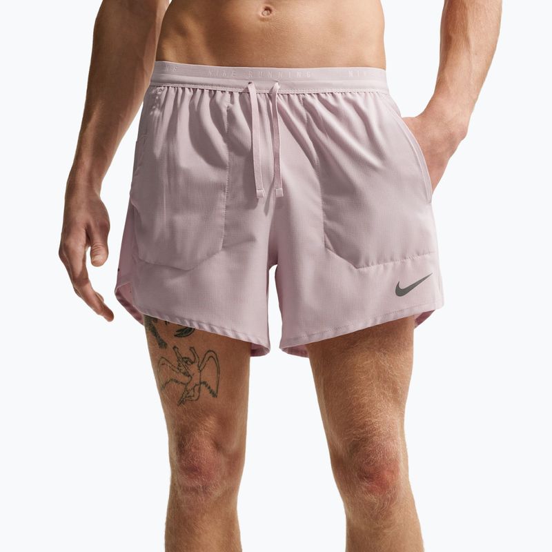 Чоловічі шорти Nike Stride Dri-Fit Brief-Lined 5" particle rose 5