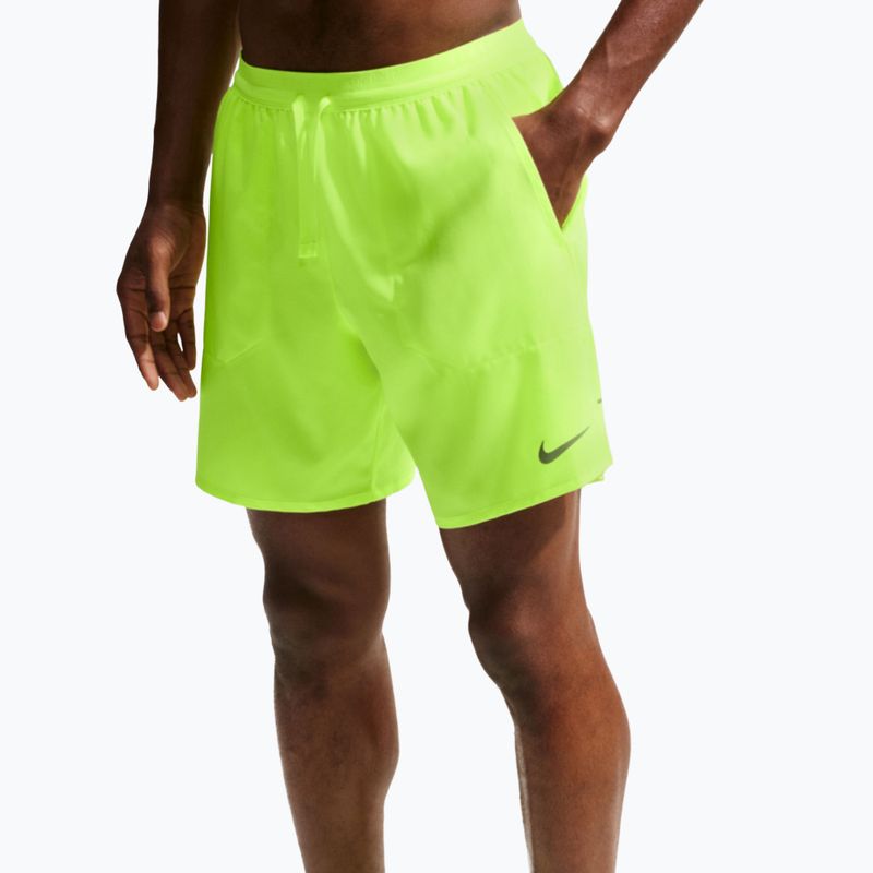 Шорти для бігу чоловічі Nike Stride Dri-Fit Brief-Lined 7" volt ice 4