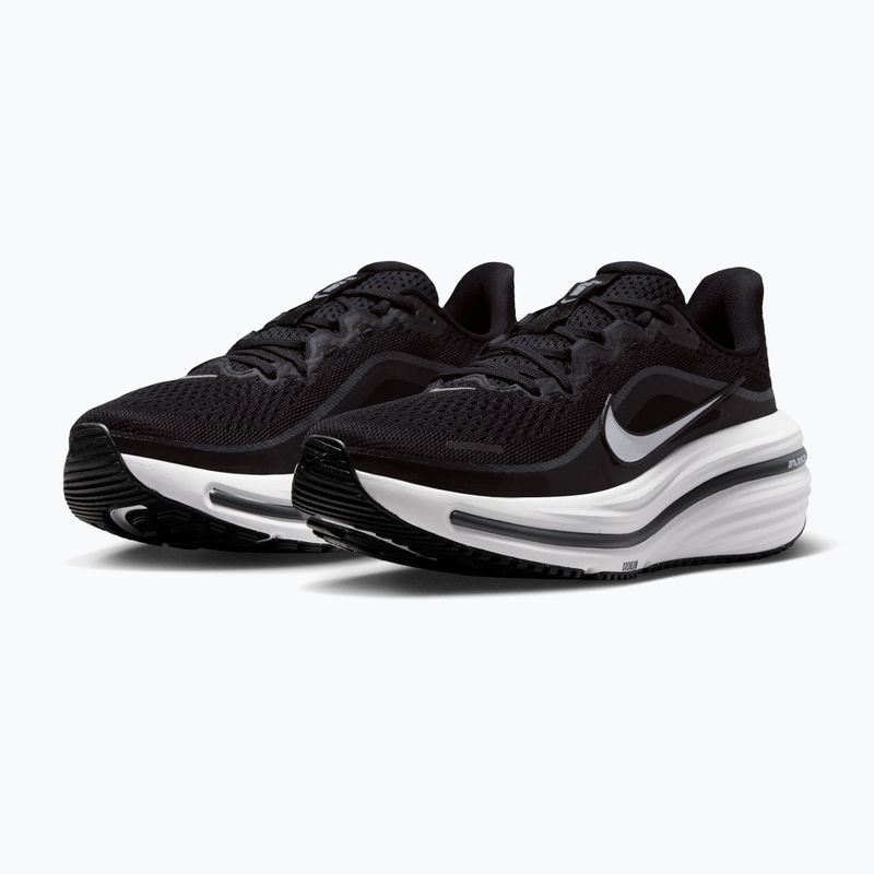 Кросівки для бігу жіночі Nike Winflo 12 black/dark smoke grey/white 3