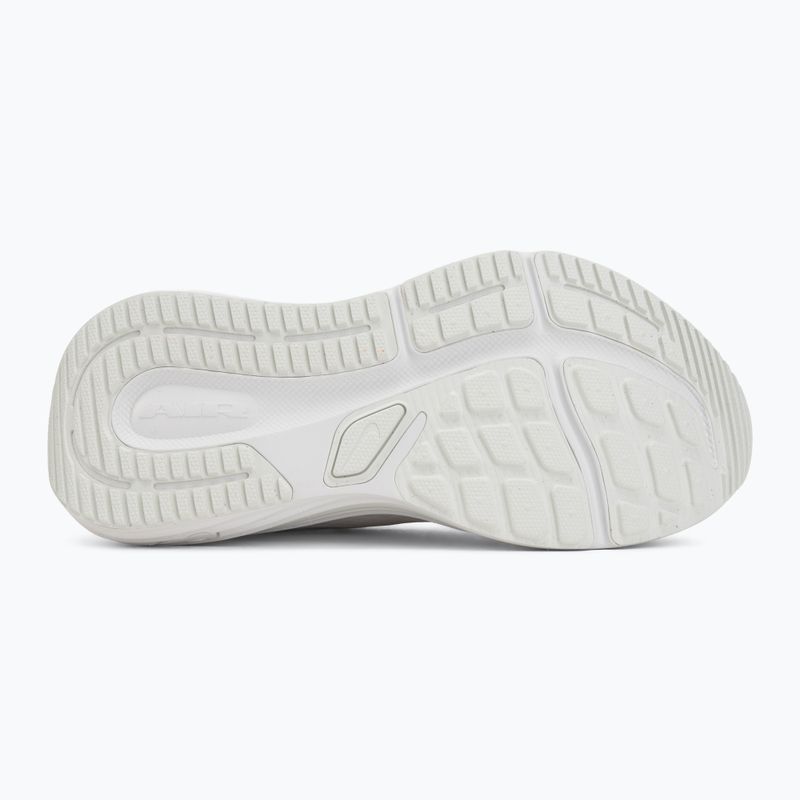 Кросівки для бігу чоловічі Nike Winflo 12 white/summit white/metallic silver 4