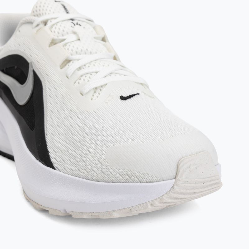 Кросівки для бігу чоловічі Nike Downshifter 14 summit white/black/white/metallic silver 7