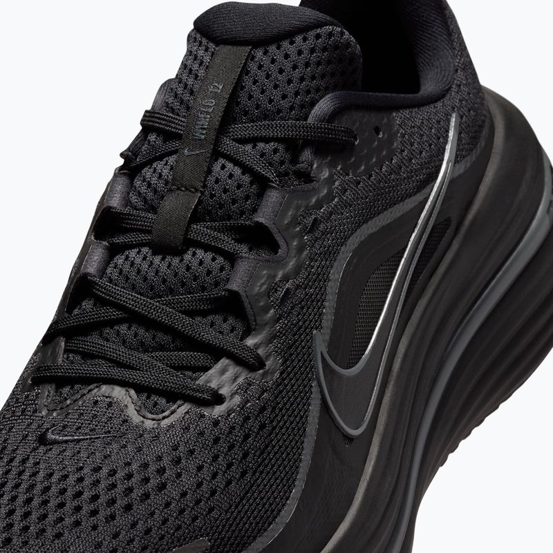 Кросівки для бігу чоловічі Nike Winflo 12 black/dark smoke grey/black 5