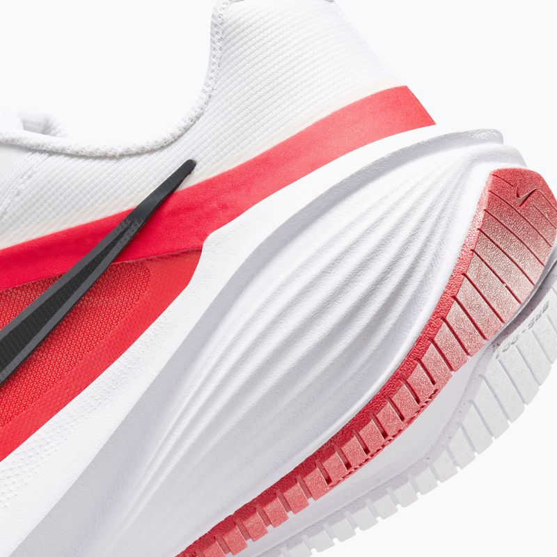 Кросівки для бігу чоловічі Nike Downshifter 14 white/university red/anthracite/black 8