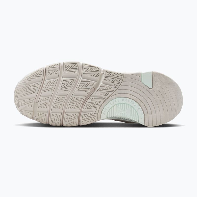 Кросівки для тренувань жіночі Nike Free Metcon 7 SE sail/light orewood brown/barely green 3