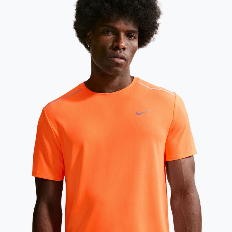 Футболка для бігу чоловіча Nike Miler Dri-Fit UV total orange 4