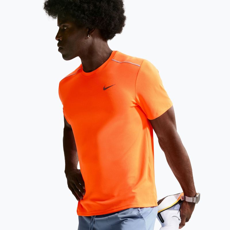 Футболка для бігу чоловіча Nike Miler Dri-Fit UV total orange 5