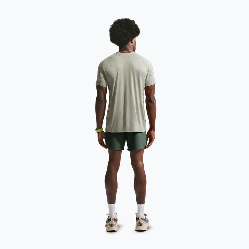 Футболка для бігу чоловіча Nike Stride Dri-Fit ADV spruce fog/light army 3