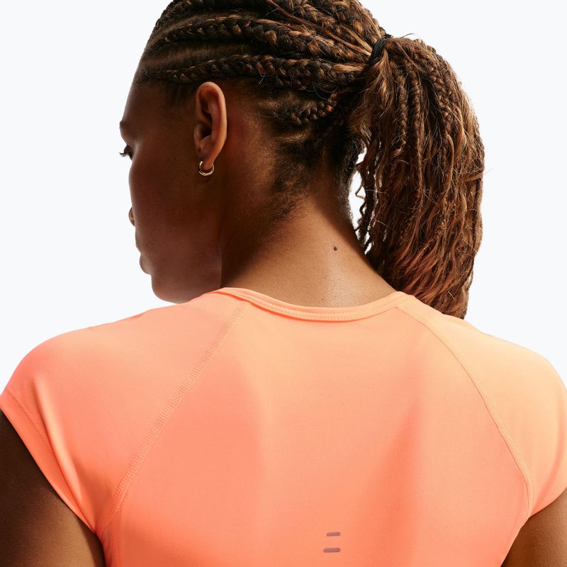 Футболка для бігу жіноча Nike Swoosh Run Dri-Fit orange pulse/photon dust/white 4