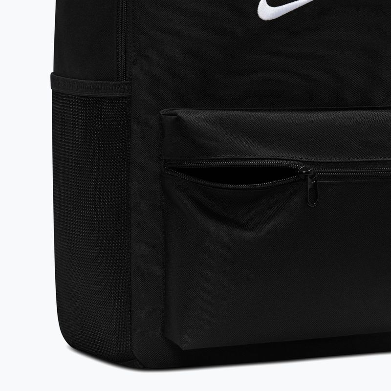 Рюкзак міський Nike Heritage 23 l black/white 5