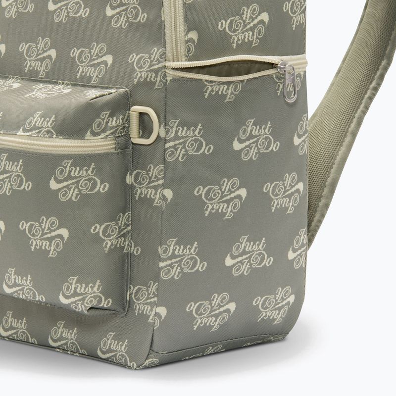 Рюкзак міський Nike Heritage 23 l light army/light khaki/light khaki 6