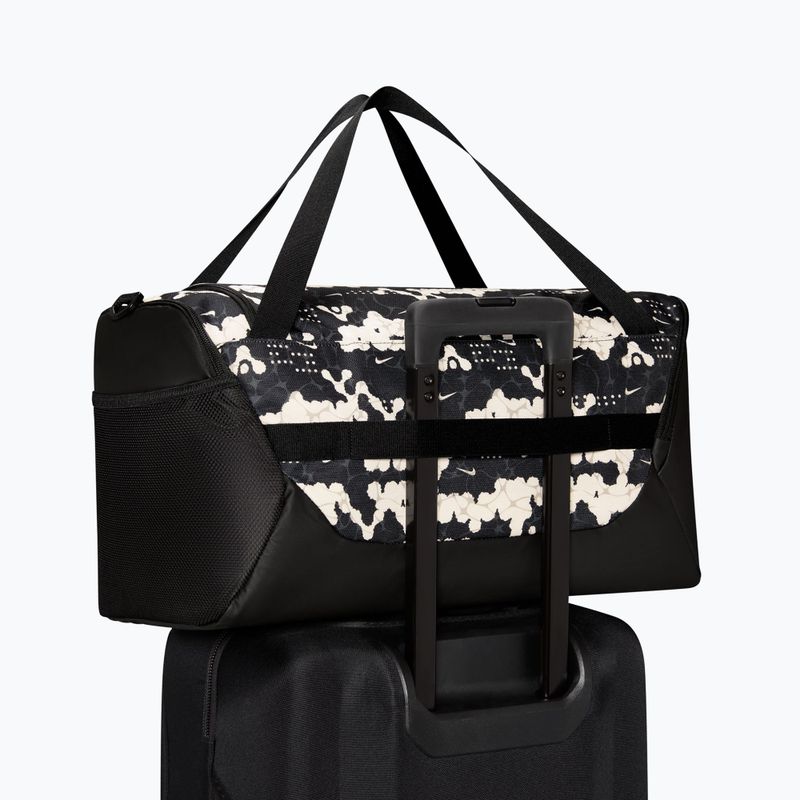 Сумка для тренувань Nike Brasilia Duffel Small 41 l chalk/black/white 5