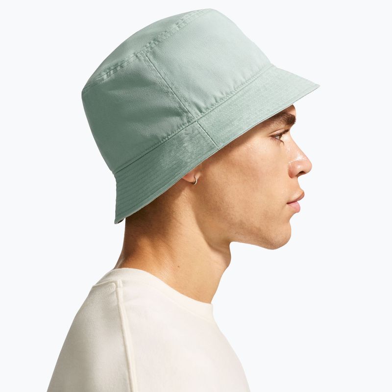 Капелюх Nike Apex Futura steam/white 3