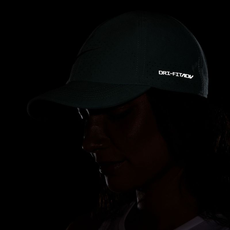 Кепка Nike Dri-Fit ADV Club steam/black 5