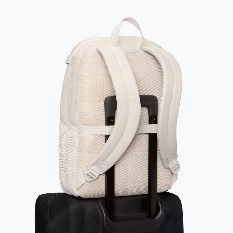 Рюкзак Nike Brasilia 24 l light bone/black/black 6
