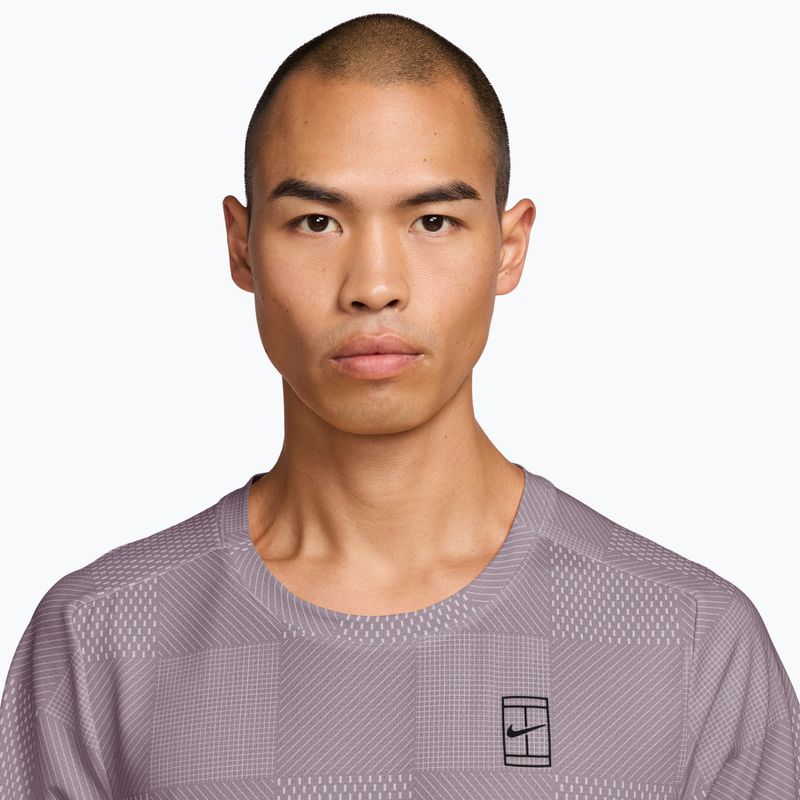Футболка тенісна чоловіча Nike Court Dri-Fit Advantage Print light violet ore/black 3