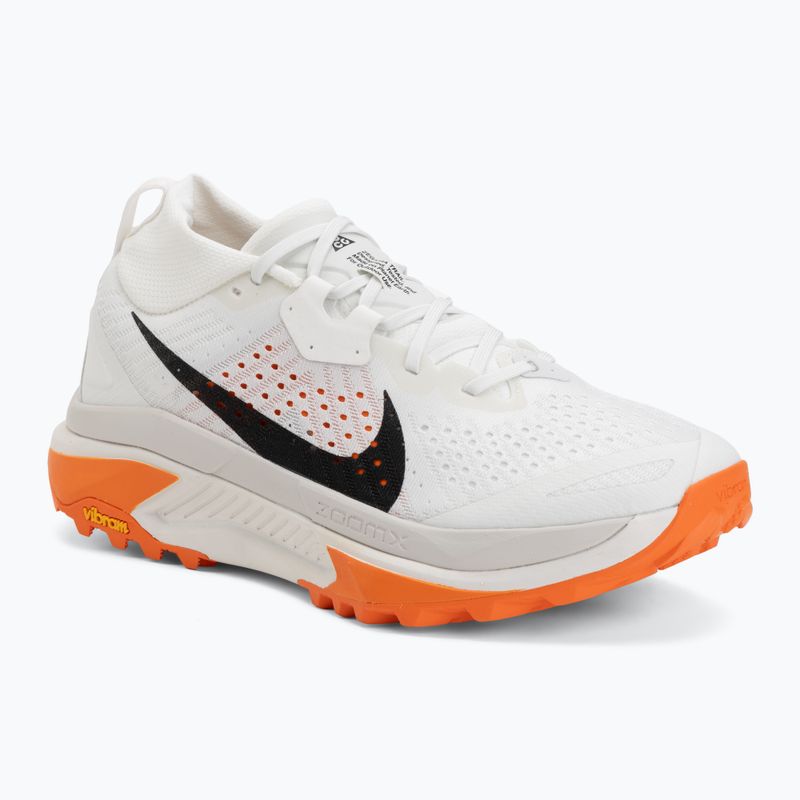 Чоловічі бігові кросівки Nike ACG Zegama Trail summit white/phantom/safety orange/black