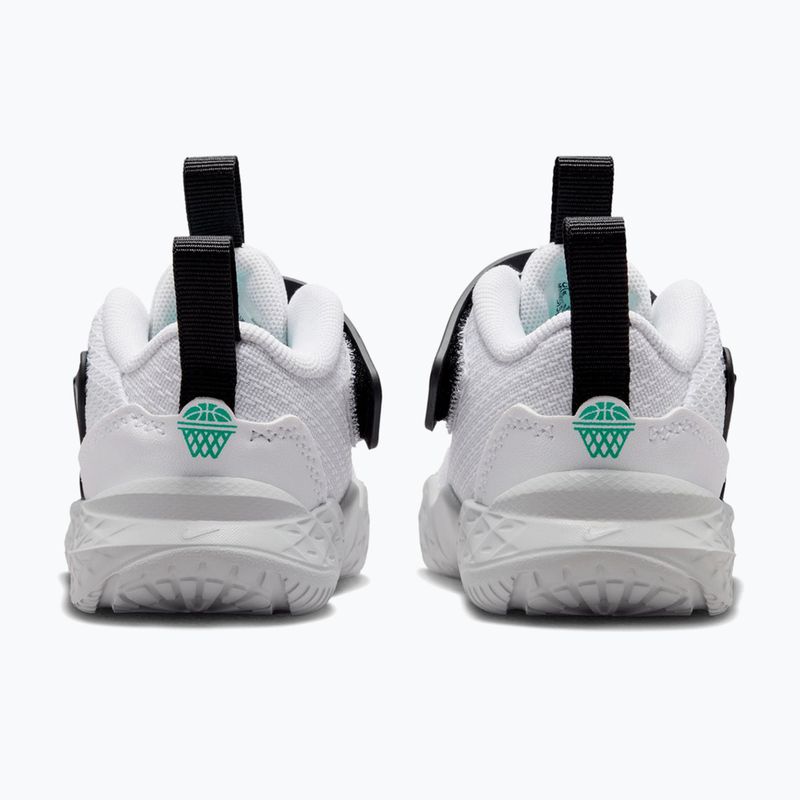 Взуття дитяче Nike Team Hustle D 12 white/black/clear emerald/topaz gold 4