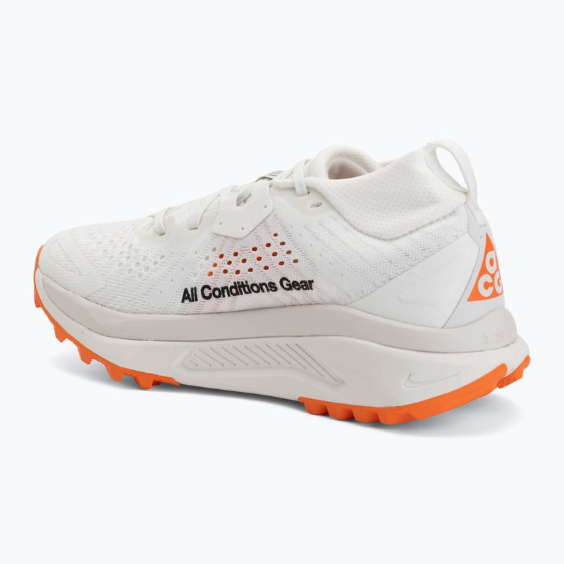 Жіночі бігові кросівки Nike ACG Zegama Trail summit white/phantom/safety orange/black 3